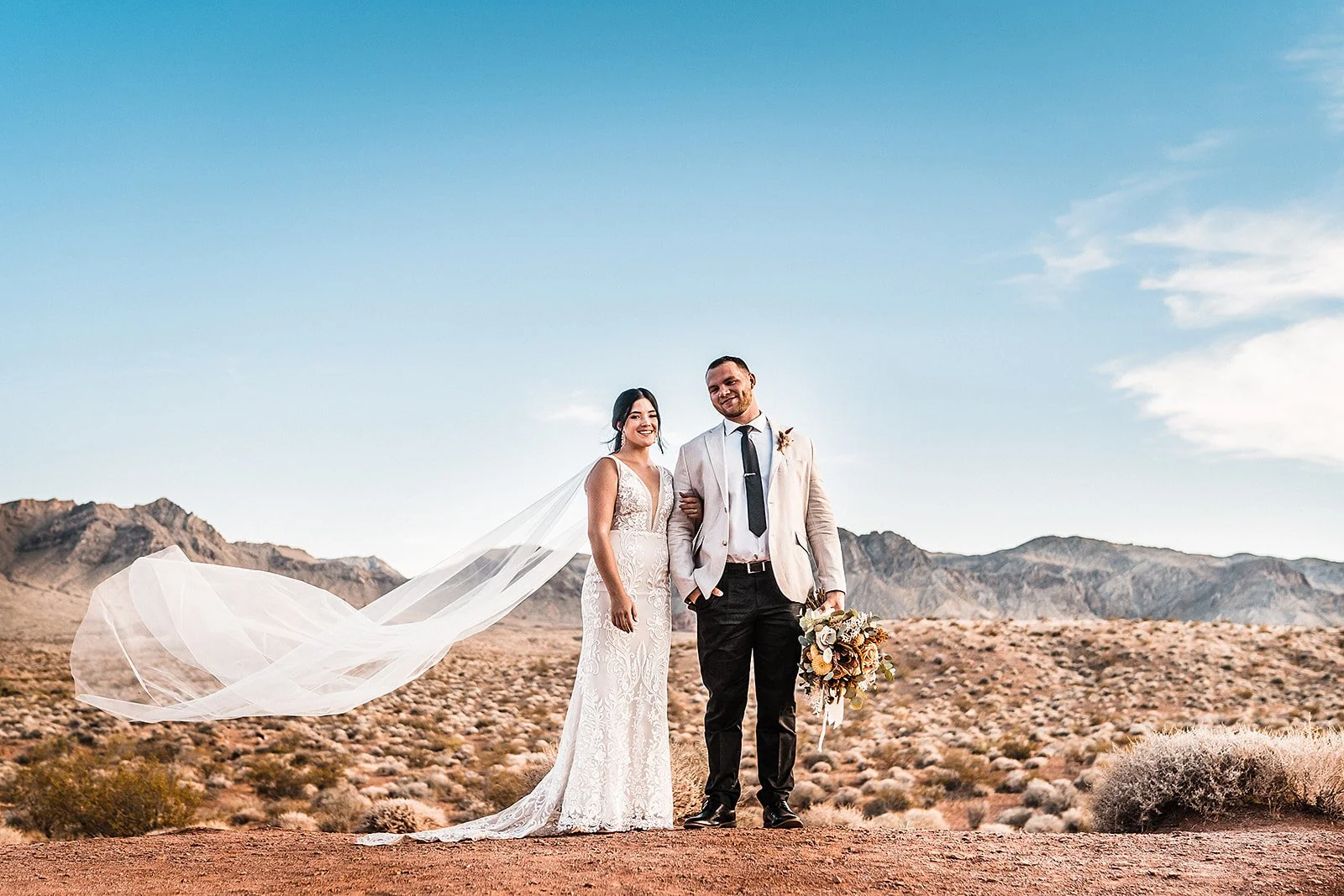 Las Vegas Valley of Fire Editorial Elopement Photographers